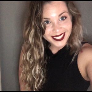 Meet your Posher, Robyn